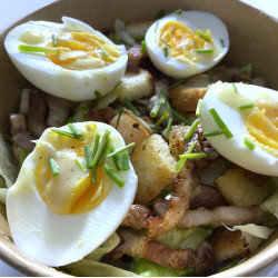 Salade lyonnaise